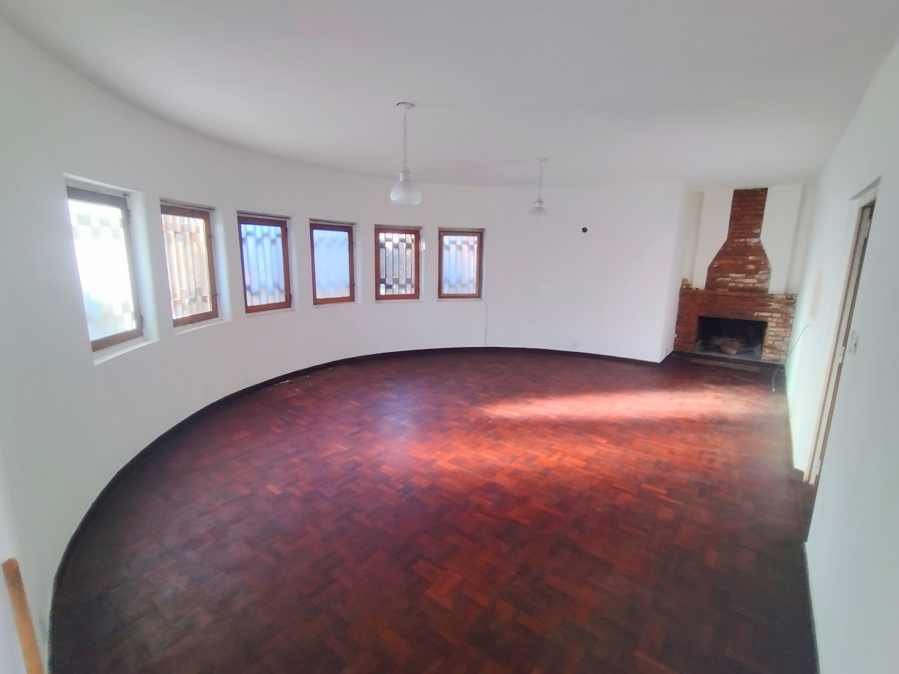 Exclusiva Casa en Venta - La Consulta, San Carlos, Mendoza.