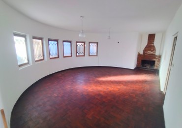 Exclusiva Casa en Venta - La Consulta, San Carlos, Mendoza.